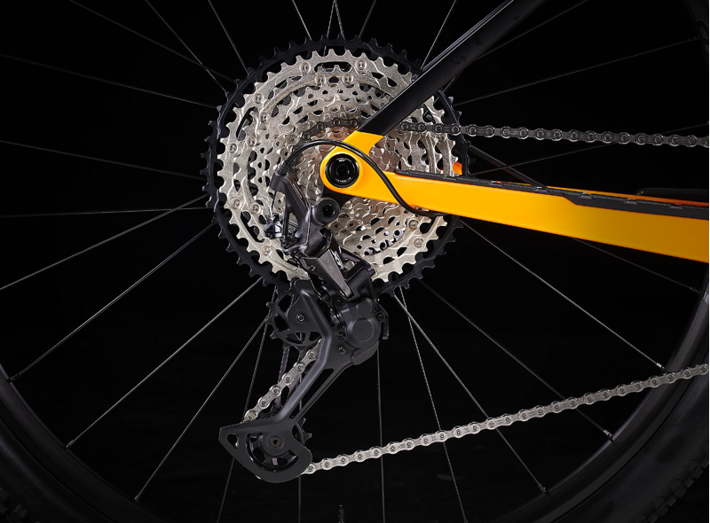 Trek Procaliber 9.6 29 Hardtail Mountain Bike 2023 in Satin Marigold Deep Smoke-7